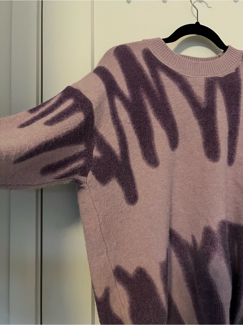 Princess Polly sweater - Picture 2 of 3